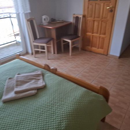 Dom Wczasowy Plomyk Władysławowo Exteriör bild